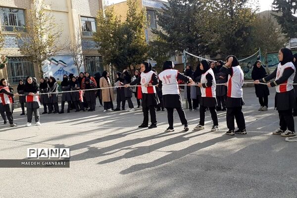 برگزاری سراسری المپیاد ورزشی در تمامی مدارس دخترانه شهرستان‌پردیس