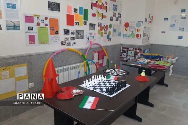 نمایشگاه دست‌سازه‌های ورزشی دانش‌آموز شهرستان پردیس