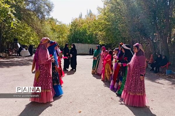برگزاری اردو یک روزه دانش‌آموزی هدفمند در فارس