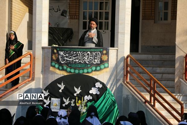 اجرای مراسم آیینی «سلام بر کریمان» در مدارس قم
