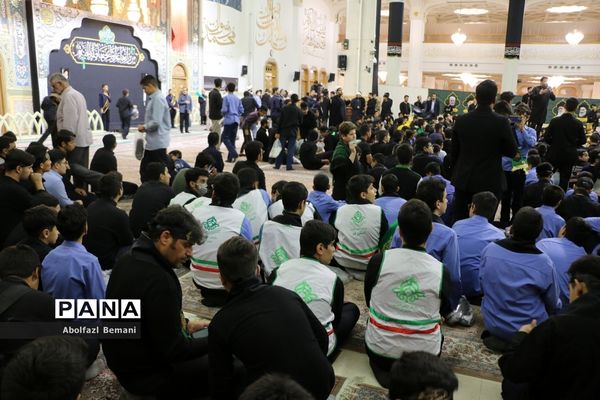 اجتماع نوجوانان فاطمی «از قم تا قدس» در حرم حضرت معصومه(س)