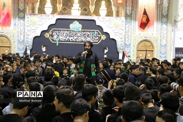 اجتماع نوجوانان فاطمی «از قم تا قدس» در حرم حضرت معصومه(س)