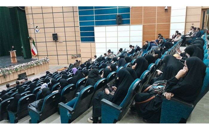 برگزاری مراسم افتتاحیه گروه‌های جهادی دانشگاه فرهنگیان استان اصفهان/فیلم