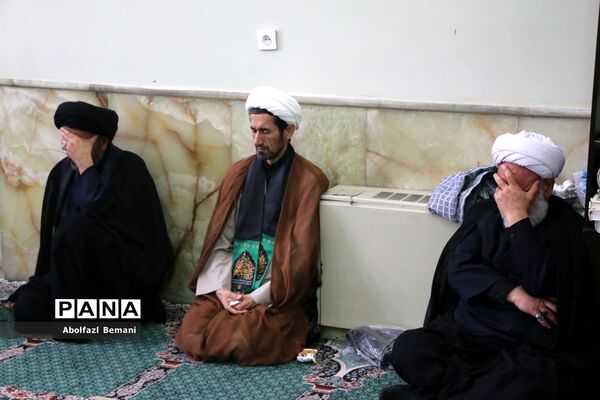 دسته عزاداری خادمان آستان مقدس حضرت معصومه(س)