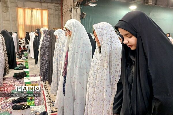 برگزاری نماز جمعه در مصلی امام خمینی(ره) نسیم شهر