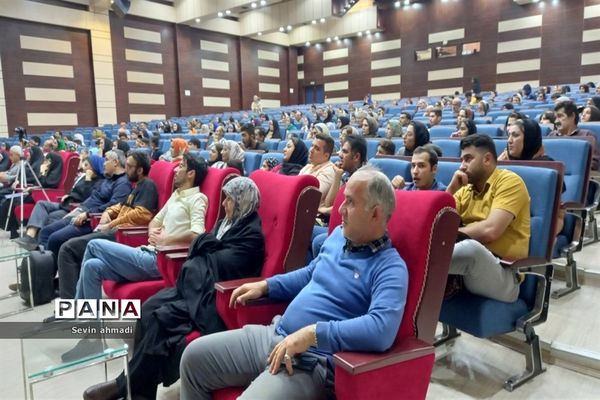اختتامیه سمینار کسب درآمد در فرهنگسرای صفادشت