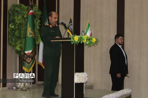 یادواره شهدا در شهرستان‌بهارستان