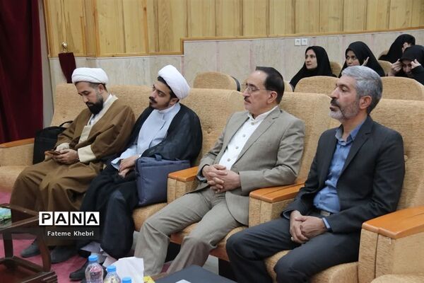 برگزاری دوره آموزشی جهاد تببین با حضور فرهنگیان شهرستان مهریز