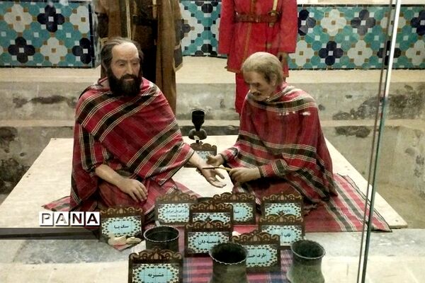 اردوی دانش‌آموزان ناحیه 2 ری در باغ فین کاشان