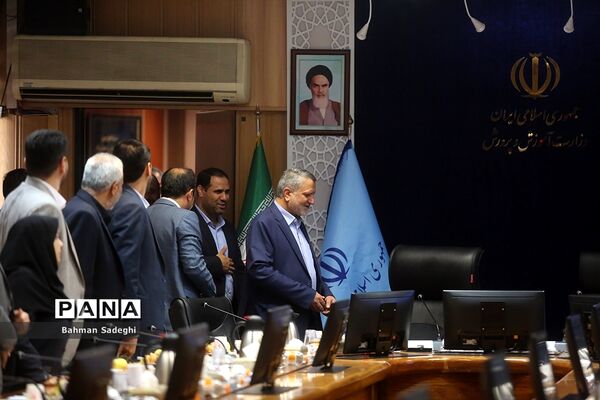 آیین انعقاد تفاهم‌نامه همکاری ‌بین وزارت آموزش و پرورش و وزارت تعاون، کار و رفاه اجتماعی