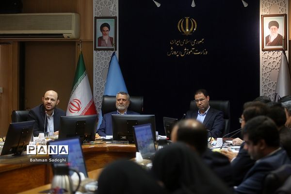 آیین انعقاد تفاهم‌نامه همکاری ‌بین وزارت آموزش و پرورش و وزارت تعاون، کار و رفاه اجتماعی