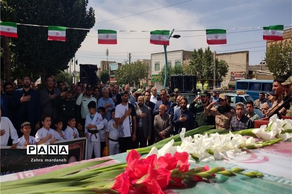 راهپیمایی مردم قرچک به‌مناسبت سالروز قیام خونین ۱۵ خرداد