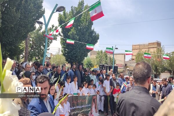 راهپیمایی مردم قرچک به‌مناسبت سالروز قیام خونین ۱۵ خرداد