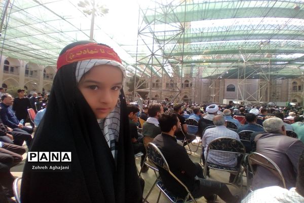 عرض ارادت مردم به امام خمینی(ره) در سی و چهارمین سالگرد ارتحال