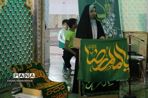 محفل شعر آیینی امام رضایی در امامزاده حضرتین