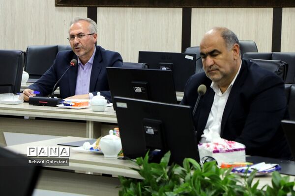 جلسه قرارگاه جهادی عدالت تربیتی و نصیب برابر آموزشی ‌در آذربایجان غربی