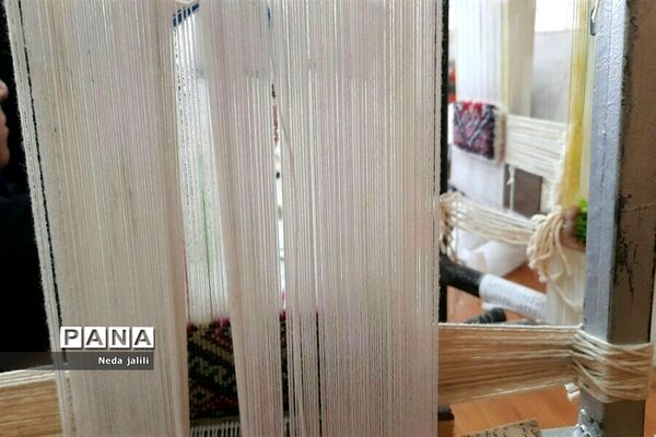 برگزاری کلاس های قالیبافی در کانون ملائک شهرستان قرچک  لید