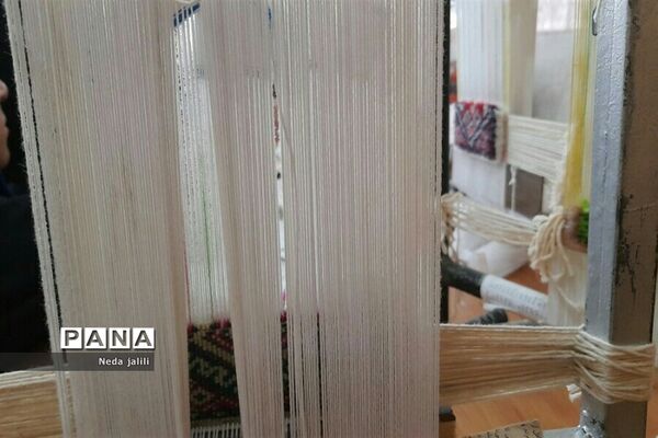 برگزاری کلاس های قالیبافی در کانون ملائک شهرستان قرچک  لید
