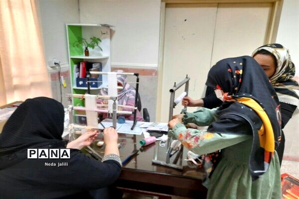 برگزاری کلاس های قالیبافی در کانون ملائک شهرستان قرچک  لید
