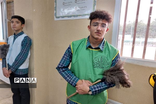 جشن میلاد امام هشتم در مدرسه امام رضا (ع)