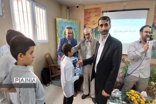 جشن میلاد امام هشتم در مدرسه امام رضا (ع)