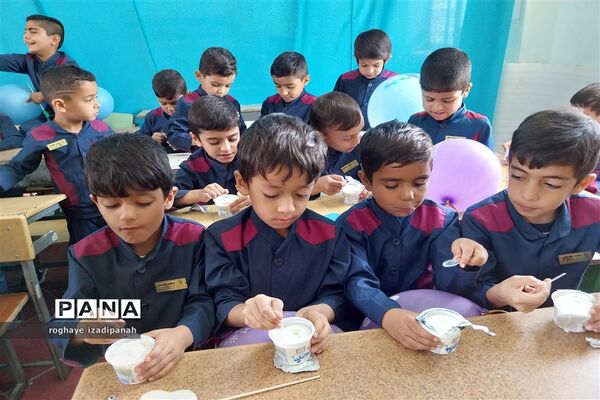 برپایی جشن الفبا در دبستان قرآنی شهید‌منتظر قائم شهرستان خاتم