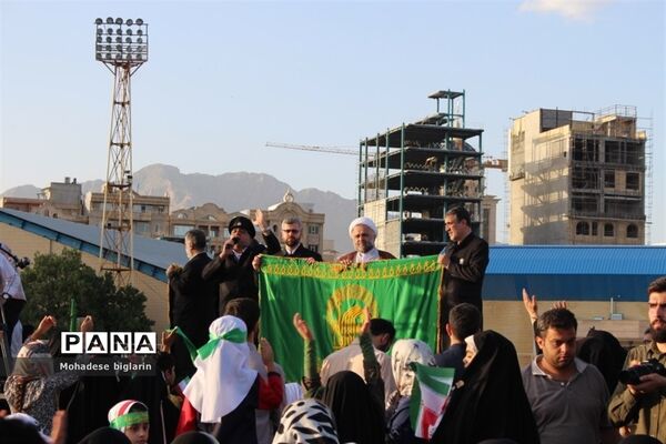 اجتماع بزرگ «سلام فرمانده ۲» با اجرای ابوذر روحی در کرمانشاه