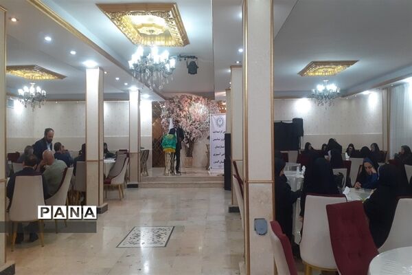 آیین تقدیر از مربیان سازمان دانش‌آموزی استان البرز