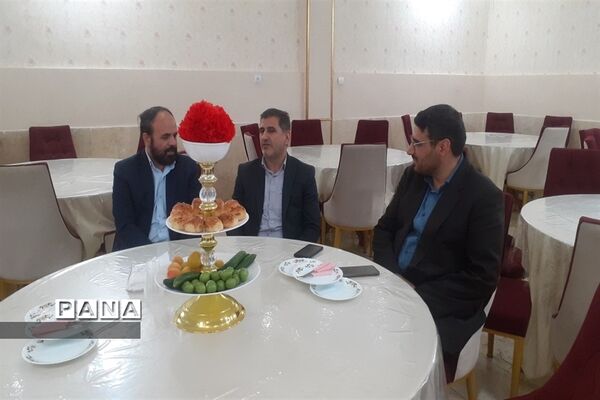 آیین تقدیر از مربیان سازمان دانش‌آموزی استان البرز