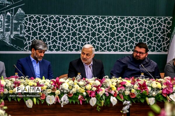 نخستین نشست استانداران مرزی جمهوری اسلامی ایران و اقلیم کردستان عراق در ارومیه
