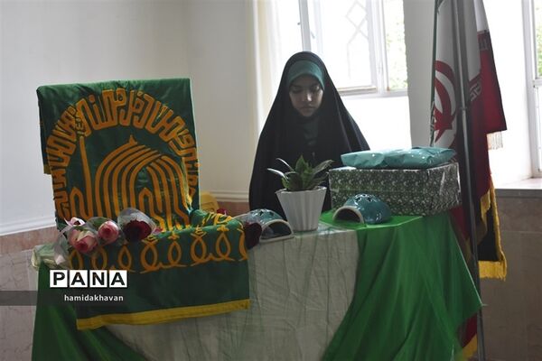 حضور خدام حرم رضوی درهنرستان کارو دانش الزهرای بهاباد