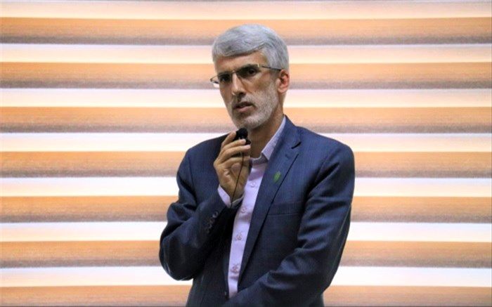 تبیین اندیشه‌های امام خمینی (ره) مصداق پاسداری از ارزش‌های اسلامی است