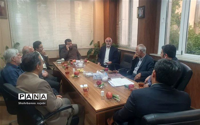 امضاء تفاهم‌نامه ساخت ۱۱ واحد آموزشی توسط خیرین در شهرستان ورامین