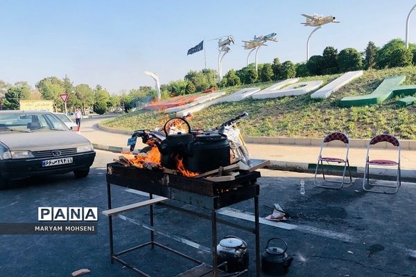 موکب‌های پذیرایی مراسم رحلت امام خمینی(ره) در مسیر پیاده‌روی  حرم امام خمینی(ره)