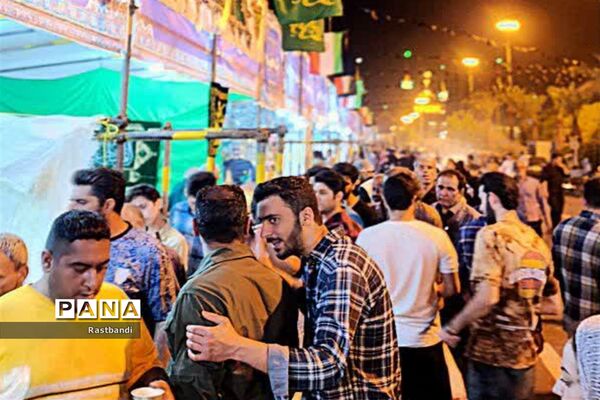 موکب‌های عاشقی در شب سالروز ارتحال امام خمینی(ره)