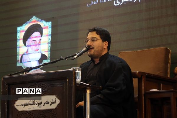 مراسم سالگرد ارتحال امام خمینی(ره) در حرم کریمه اهل بیت(س)