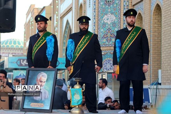 گردهمایی طلایه‌داران ساخت صحن و شبستان حضرت زینب کبری (س) در کربلا