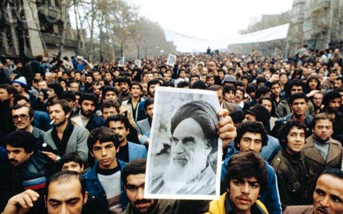 امام خمینی (ره) حماسه‌ای فراموش‌نشدنی در قلب تاریخ بشریت است