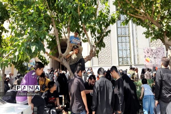 حضور دانش‌آموزان پاکدشت در مراسم رحلت امام‌خمینی (ره)
