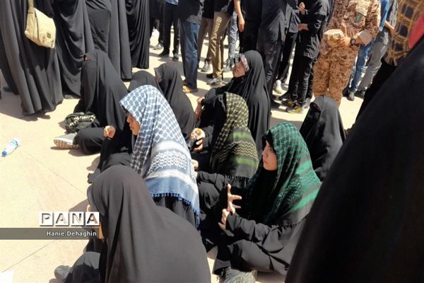 حضور دانش‌آموزان پاکدشت در مراسم رحلت امام‌خمینی (ره)