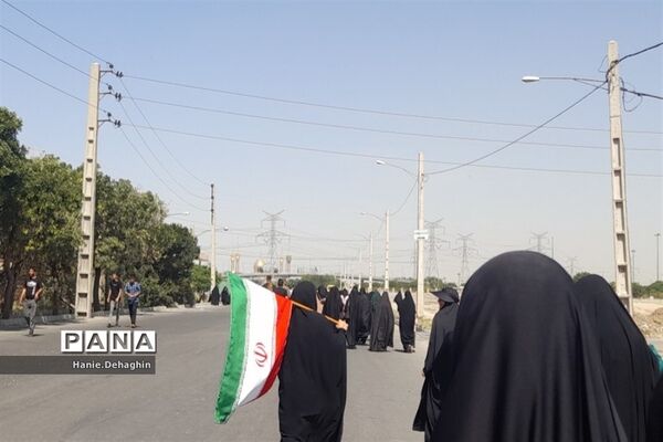 حضور دانش‌آموزان پاکدشت در مراسم رحلت امام‌خمینی (ره)