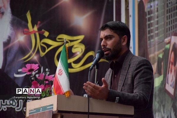 سی و چهارمین سالگرد عروج آسمانی بنیانگذار کبیر انقلاب اسلامی، حضرت امام خمینی(ره)