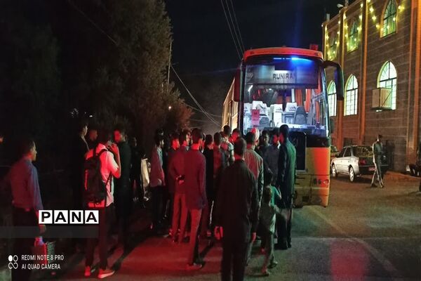 اعزام اولین کاروان زیارتی شهرستان طارم به حرم امام خمینی(ره)