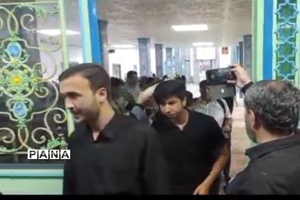 اعزام اولین کاروان زیارتی شهرستان طارم به حرم امام خمینی(ره)