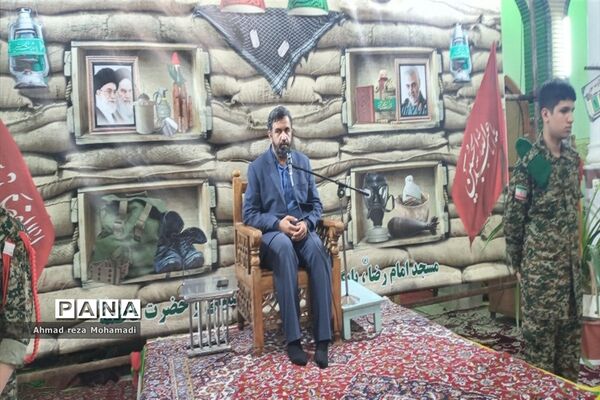 مراسم ارتحال امام خمینی(ره) و یادواره ۴۶ شهید محله‌ مسجد امام رضا(ع) در کاشمر