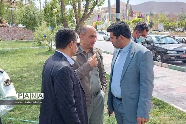 برگزاری پویش مردمی پاکسازی محیط‌زیست در پارک امیری فیروزکوهی شهرستان فیروزکوه