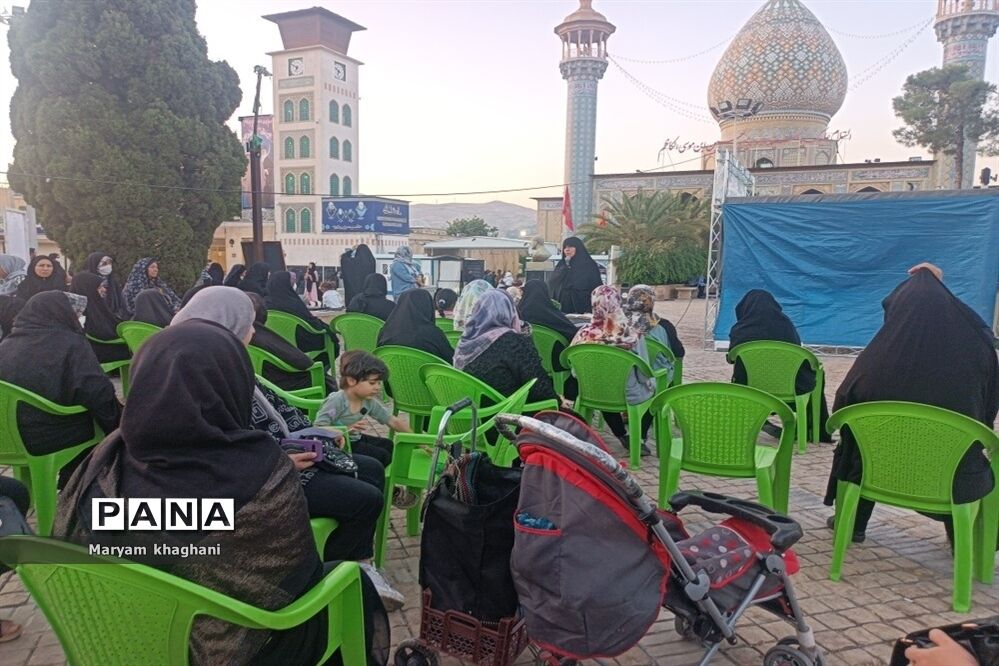 بر‌پایی موکب دختران مکتب روح‌الله در شیراز