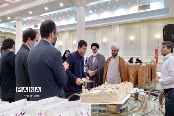 برگزاری همایش خشت اول در شهرستان‌ ورامین