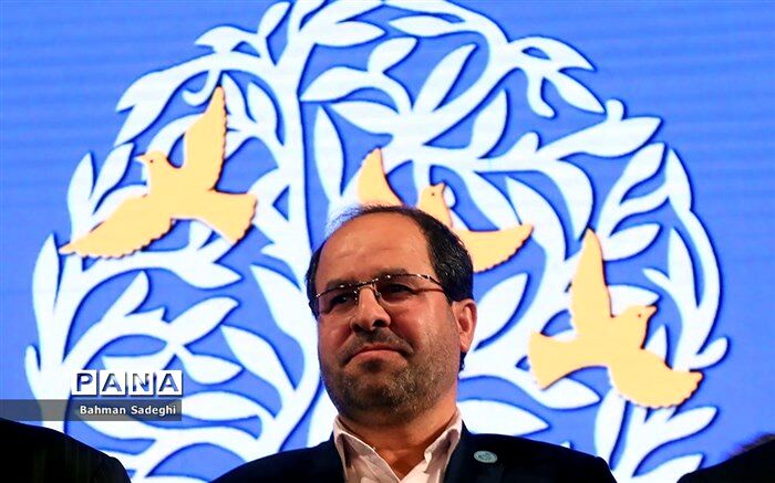 پیشنهاد رئیس دانشگاه تهران به اندیشمندان ۱۵ کشور اسلامی درخصوص تاسیس شبکه‌ همگرای نخبگانی
