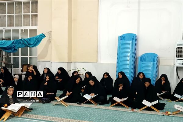 گرامیداشت سالگرد ارتحال امام خمینی( ره ) و قیام ۱۵ خرداد در شهرستان خاتم